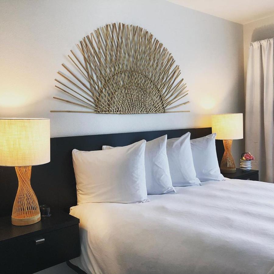 Hotel Pier View Suites 4*
